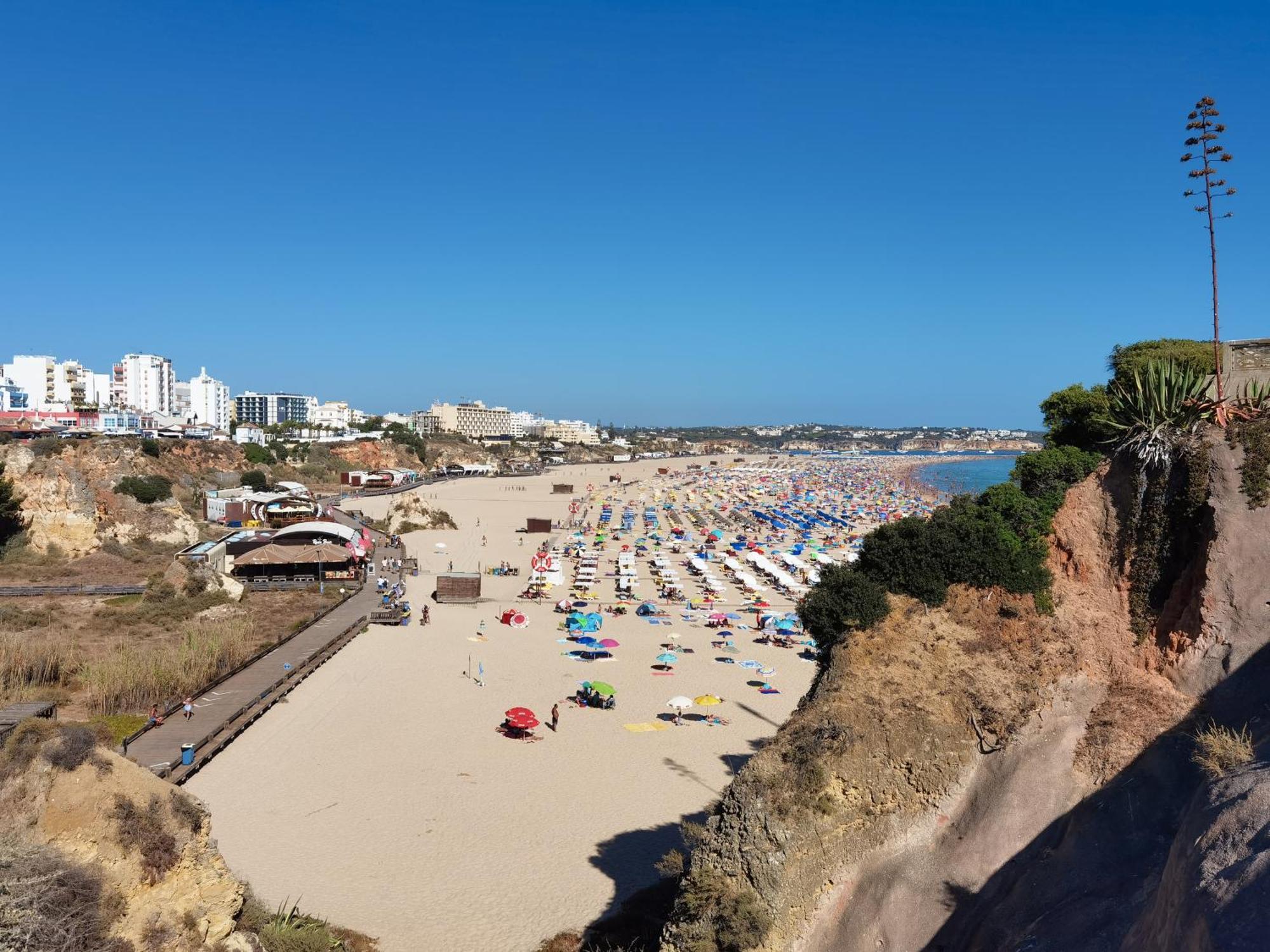 פורטימאו Apartment Praia Rocha Tropical מראה חיצוני תמונה